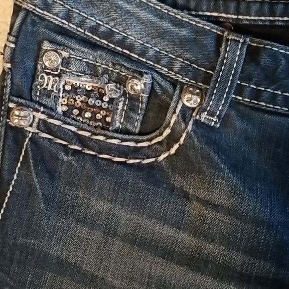 🌹Miss Me Jeans🌹 - Picture 6 of 7